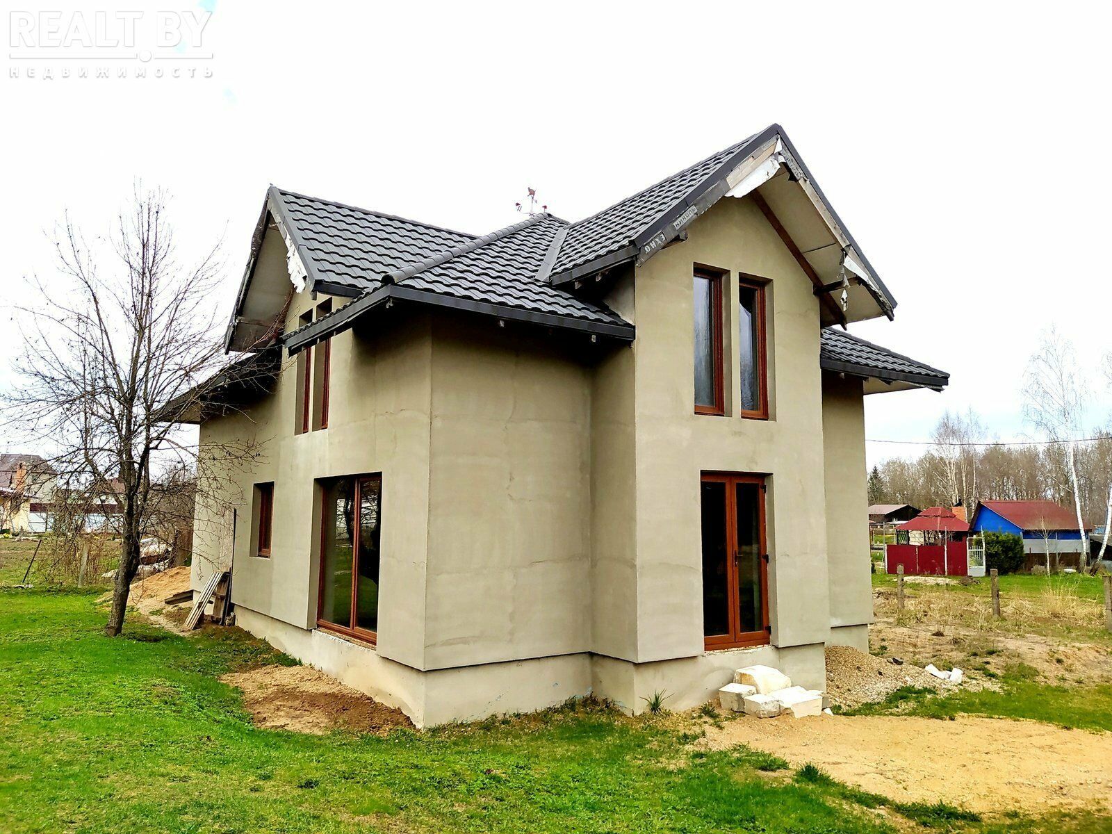 Продается 6-комн. дом по адресу Unnamed Road, Хадакова 223011. Хоммитс -  недвижимость в Беларуси